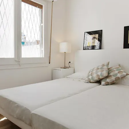 Flateli Roger Apartment